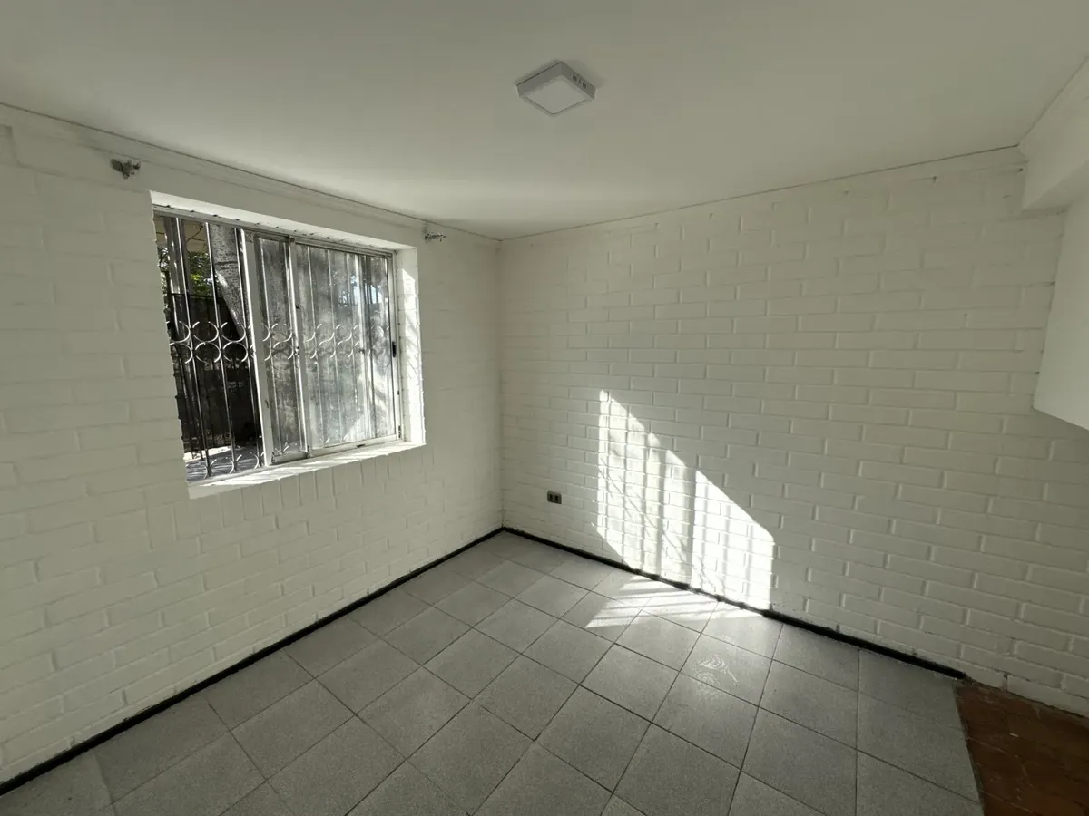 Imagen 5 de 21 de Casa Esquina 3d/1b, Metro San José De La Estrella