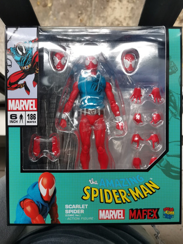 Scarlet Spider Mafex Ben Reilly Medicom