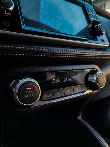 Imagen 16 de 25 de Nissan Kicks Exclusive 1.6 At 2019