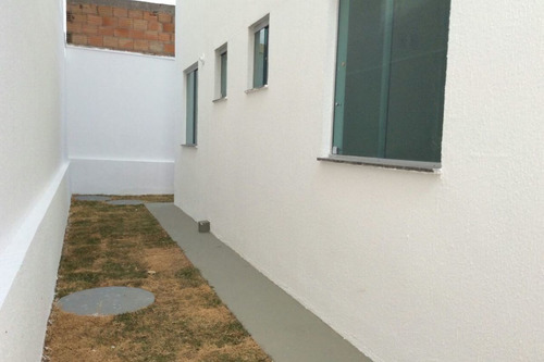 Área Privativa Dois Quartos Bairro: Nacional Contagem - 1461