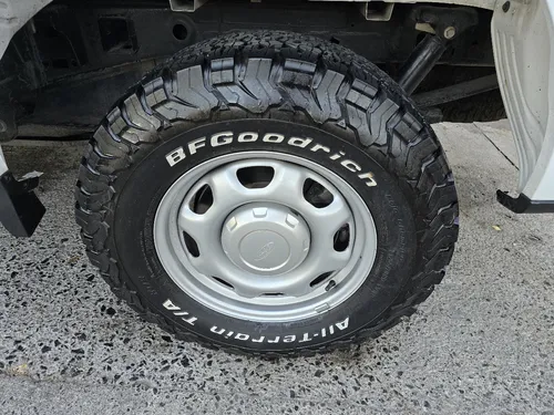 Ford F-150 5.0L Xl Doble Cabina V8 4X4 At