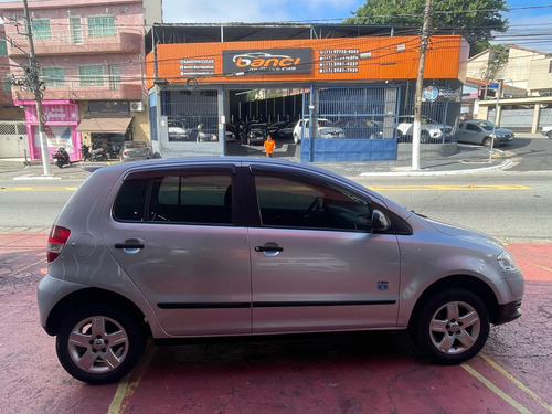 Volkswagen Fox 1.0 Vht Route Total Flex 5p