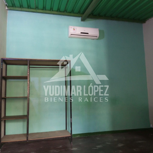 Amplio Anexo Amoblado Ubicado En La Cooperativa, Maracay Edo. Aragua.