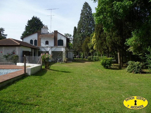 Imagen 1 de 8 de 1502-ml- Casa 2 Plantas 525 M2 En Terreno De 1500 M2 - Luján