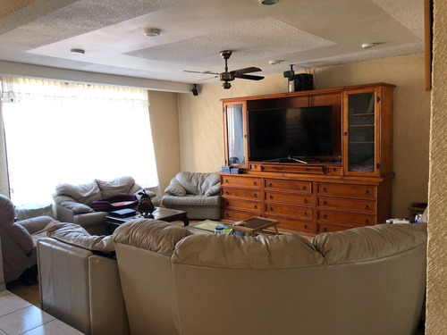 Imagen 3 de 25 de Casa En Venta, Jardines De Santa Mónica, Tlalnepantla, Estad