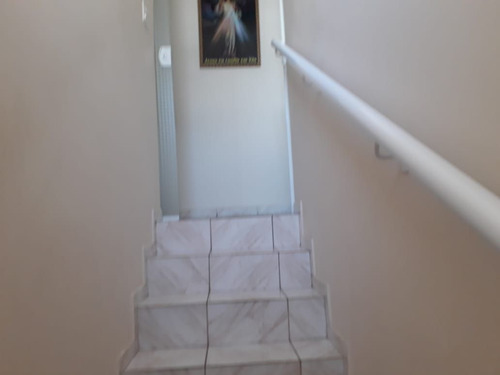 Imagem 12 de 27 de Sobrado A Venda Com 3 Quartos, Sendo 1 Suíte - R$520.000,00 - Bairro Alto. - 99875