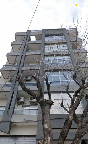 Imagen 16 de 17 de Monoambiente Al Frente Con Balcon
