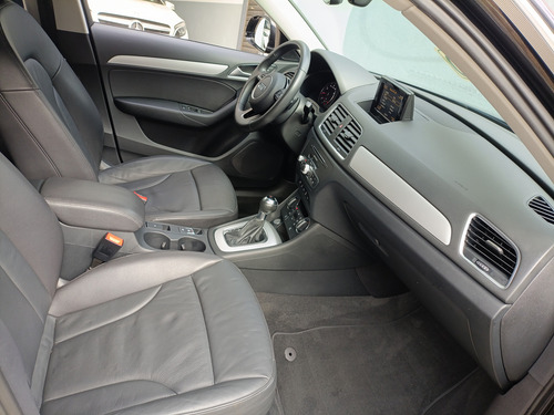 Audi Q3 Q3 1.4 TFSI Ambiente S Tronic (Flex)