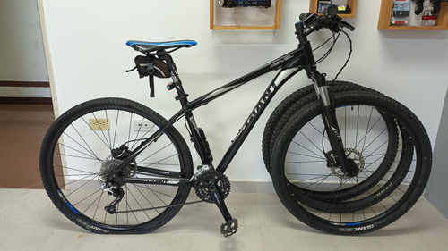 Bicicleta Montañera Giant Revel 0 29er 2014