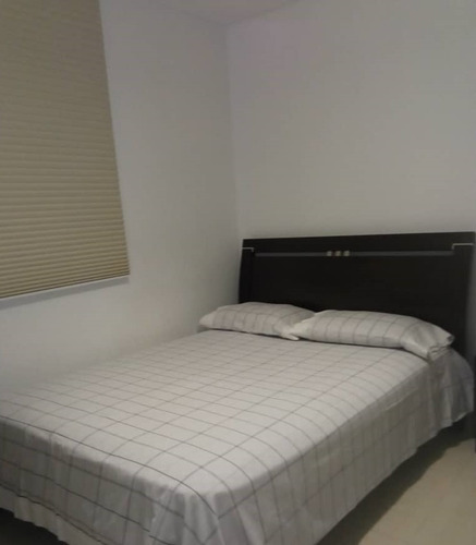 Imagen 9 de 18 de Apartamento En Playa Guaica. Lecheria