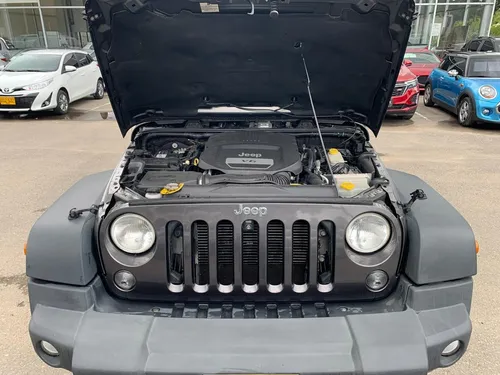 Jeep Wrangler 3.6 Sport