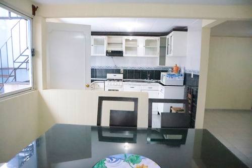 Casa Sola En Venta En Metepec Crédito Infonavit 5 Habitaciones.
