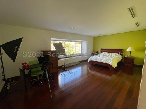Imagen 10 de 23 de En Venta Magnifica Casa En Cerro Verde Mls #22-10497 Karina Sanchez 04143355086