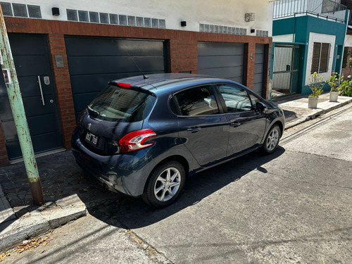 Peugeot 208 1.5 Allure Touchscreen