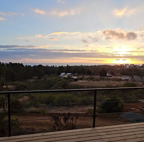 Vendo Parcela Con Casa En Algarrobo Norte, Con Vista Al Mar.