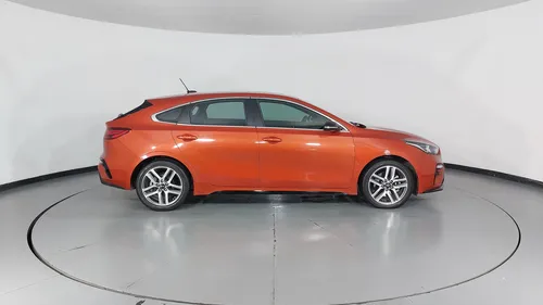 Kia Forte 1.6 GT DCT