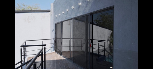 Casa Con 6 Recámaras 4 Baños 2 Albercas