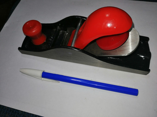Garlopa Para Carpinteria De 17 Cm X 5 Cm De Ancho (Usado)