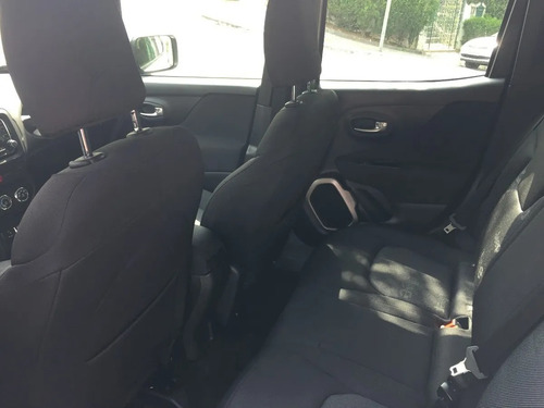 Imagem 4 de 11 de Jeep Renegade 1.8 Sport Flex Automática 5p 2021/2021 0km