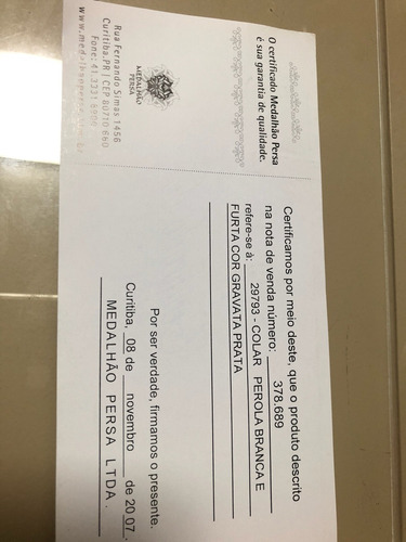Colar Pérolas Brancas E Cinza Furta Cor Medalhão Persa