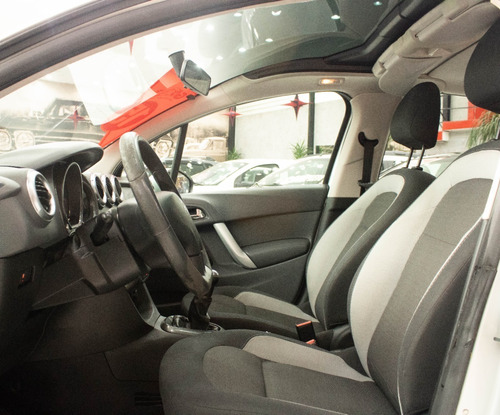 Imagem 8 de 12 de Citroen C3 Tendance 2015