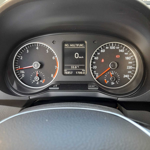 Imagen 22 de 22 de Volkswagen Suran 2015 1.6 Imotion Highline C/techo Solar