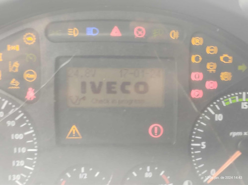 Iveco Stralis 360 4x2 Automático