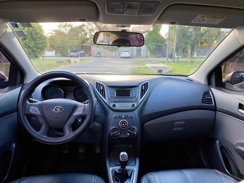 Hyundai Hb20s 1.6 Comfort Plus 4p 2018