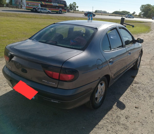 Renault Megane 2.0 Rxe
