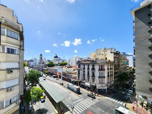 Imagen 7 de 27 de Venta De Departamento En Flores
