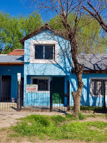 Casa Cuatro Ambientes En Dos Plantas San Alejo Pilar