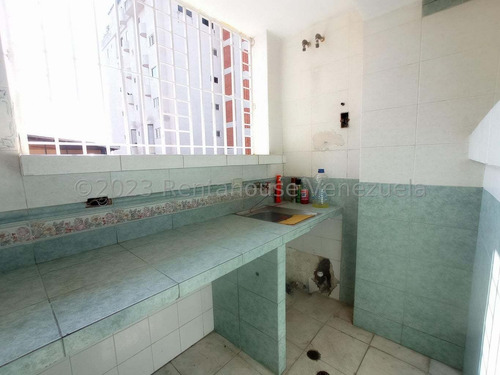 Imagen 16 de 28 de Apartamento En Alquiler San Jacinto 3h/2b Estef 23-25863