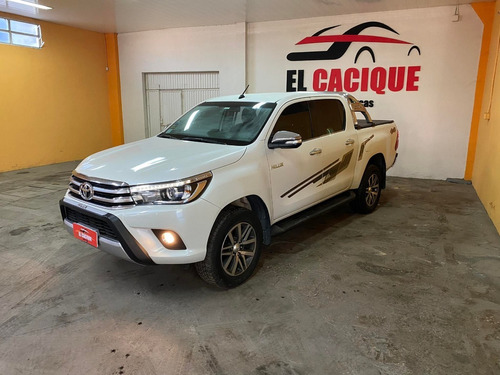 Toyota Hilux 2.8 Cd Srx 177cv 4x4 At