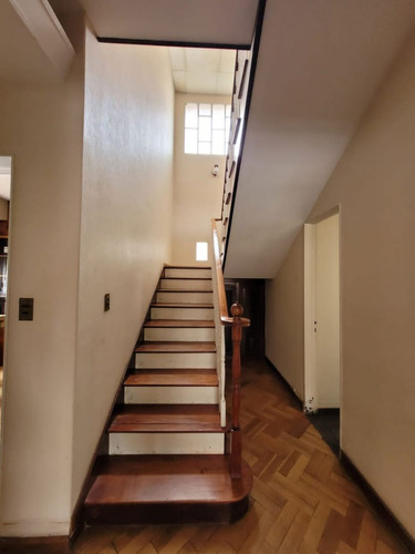Venta Casa Tipo Chalet Centrica En Comodoro Rivadavia