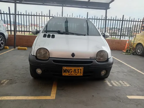 Renault Twingo 1.2 Dynamique 75 hp