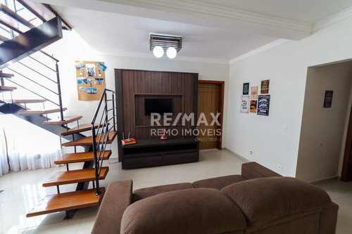 Chácara De 4200 M² Com Sobrado De 3 Dormitórios + Clube Particular - Venda - Condomínio Il Paradiso - Ch0268