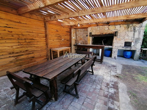 Casa Con Pileta A 1 Cuadra De La Playa Ideal Familias Grandes- Ref: 2793