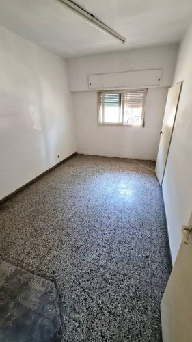 Imagen 5 de 6 de Departamento Tipo Casa En Alquiler En Lanus Oeste