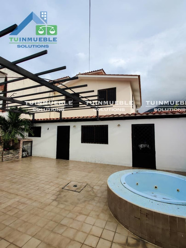 Imagen 14 de 14 de Quinta 2 Niveles En Venta Los Corales