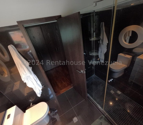 Hermoso Apartamento A La Venta En Las Mercedes #25-12497 Josmary Sanjuan