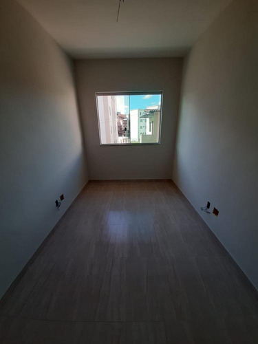 Imagem 7 de 10 de Casa Duplex À Venda, 2 Quartos, 1 Vaga, Santa Amélia - Belo Horizonte/mg - 1892