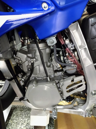 Imagen 7 de 8 de Yamaha Yz 250 2t Nueva En Cajón Dolar Billete.