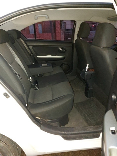 Imagen 9 de 11 de Great Wall Voleex C30 2014 1.5 Comfort