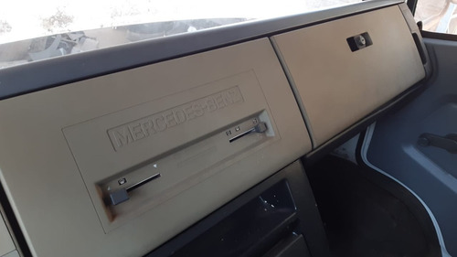 Caminhão Frigorifico Mercedes Benz / 1994