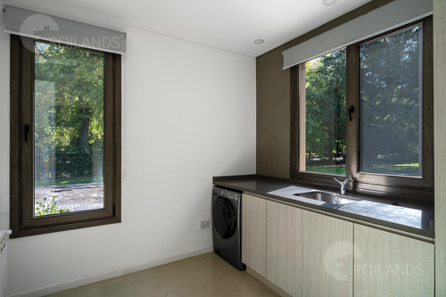 Venta Casa 9 Amb 7000 M2 Chacras De Open Door