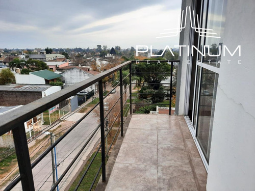 Imagen 5 de 10 de Departamento - Escobar