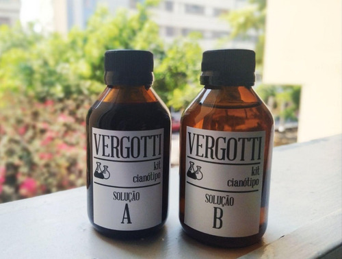 Imagem 2 de 3 de Kit Cianótipo 200ml