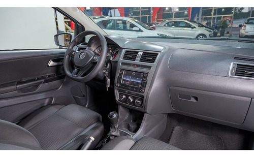 Volkswagen Fox 1.6 MSI TOTAL FLEX CONNECT 4P MANUAL