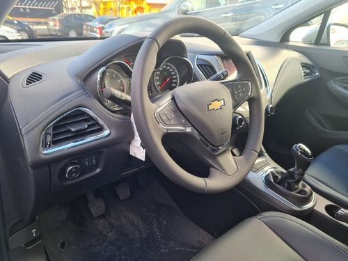 Imagen 8 de 20 de Nuevo Chevrolet Cruze 5 Lt 1.4 2023 Automatico 0km Ltz Smar