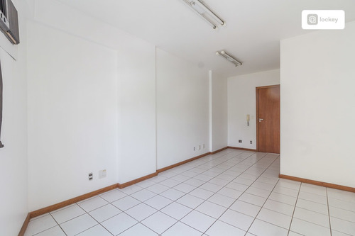 Imagem 1 de 11 de Aluguel De Sala Com 19m² E 0 Quartos - 13293